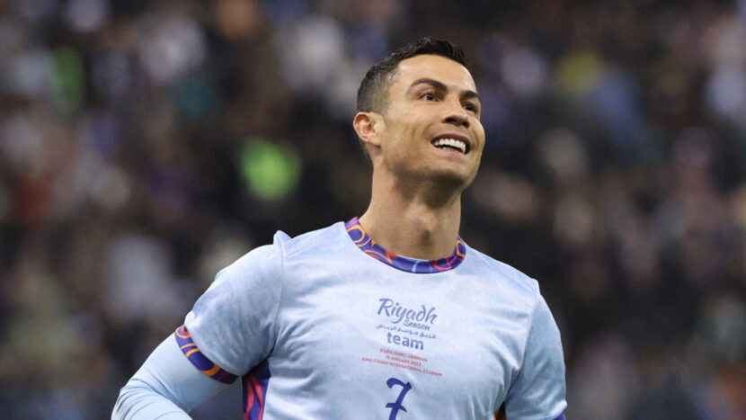 Cristiano Ronaldo lọt danh sách cầu thủ giàu nhất thế giới