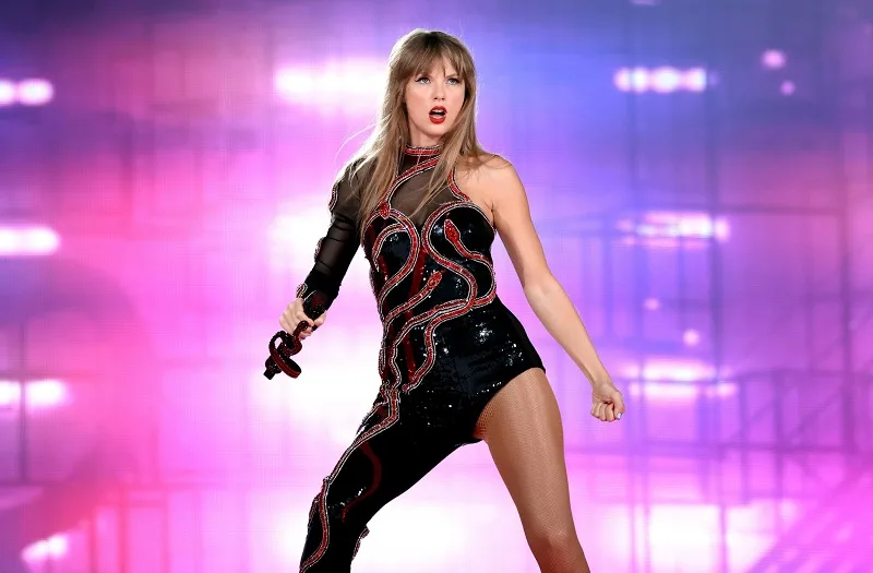 taylor swift la ai hanh trinh tro thanh bieu tuong am nhac toan cau