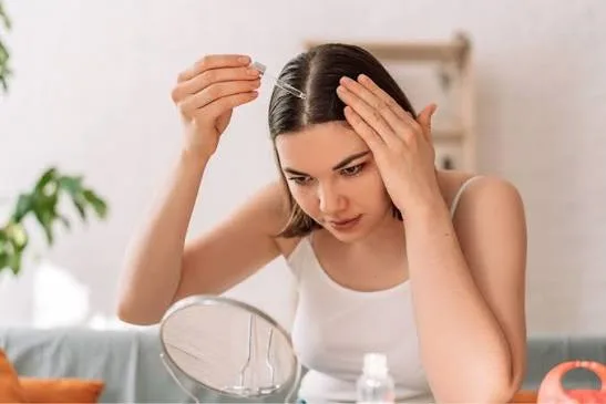 cách ủ tóc bằng dầu dừa